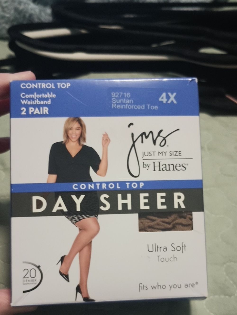 Hanes Day Sheer Control Top Pantyhose - Suntan and Black Accents